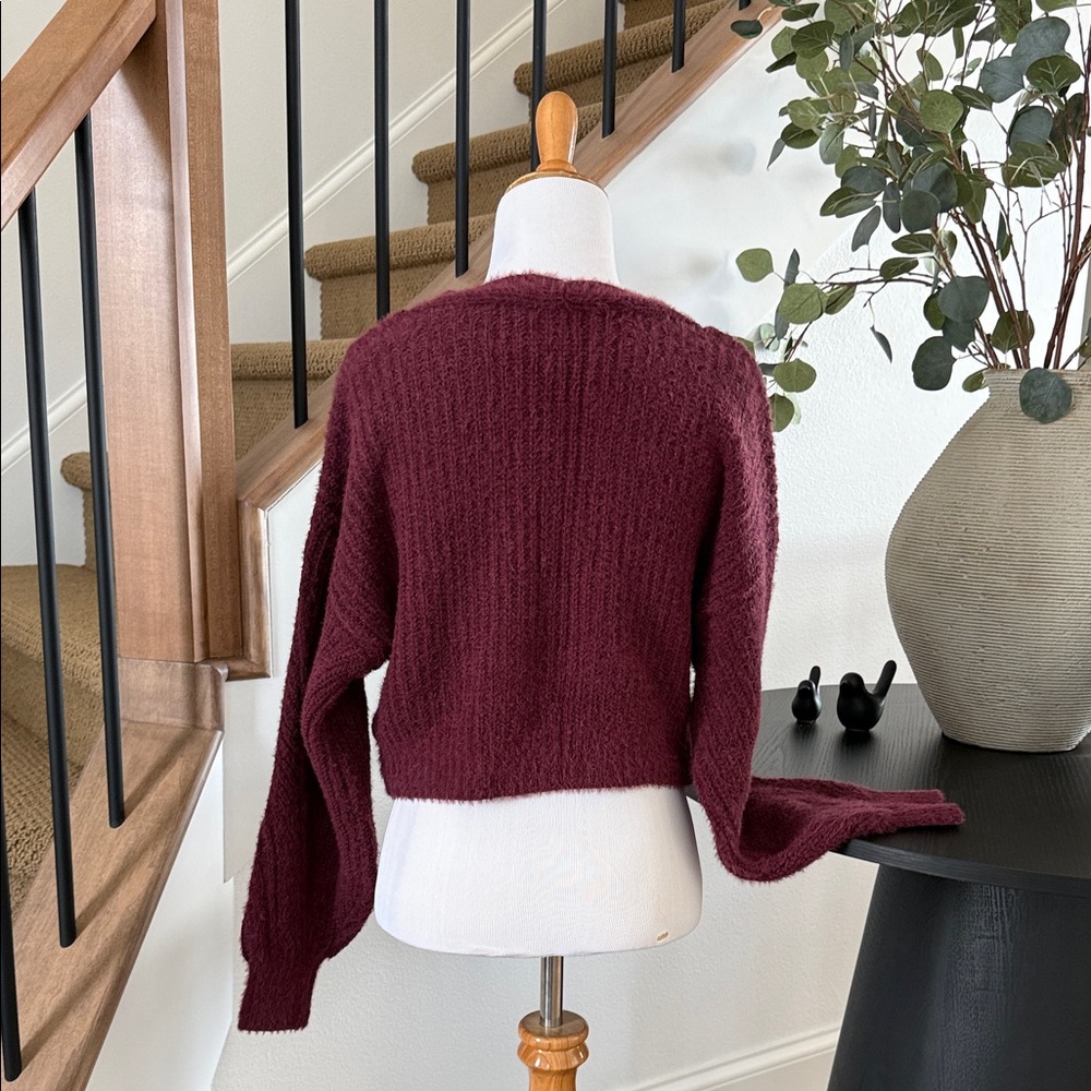 Abercrombie & Fitch Soft A&F Cropped V-neck Cardigan Burgundy Wine Size S - Picture 3 of 7